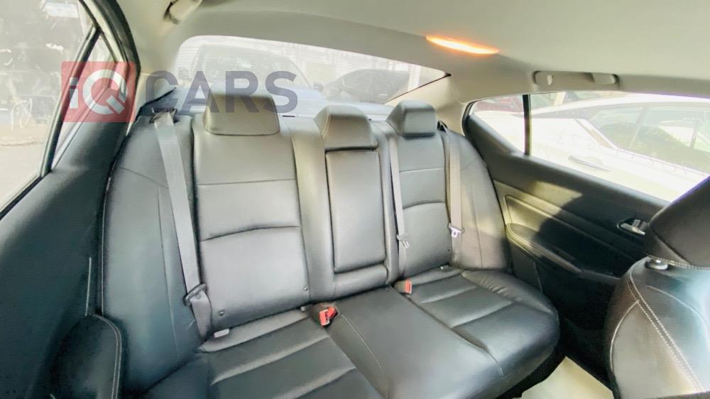 Nissan Altima